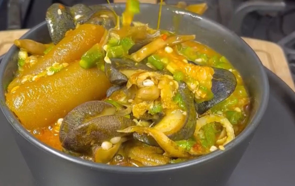 6 portions of Seafood Okra soup _0