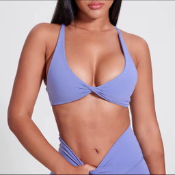 RUNNING BRA FRONT TWIST