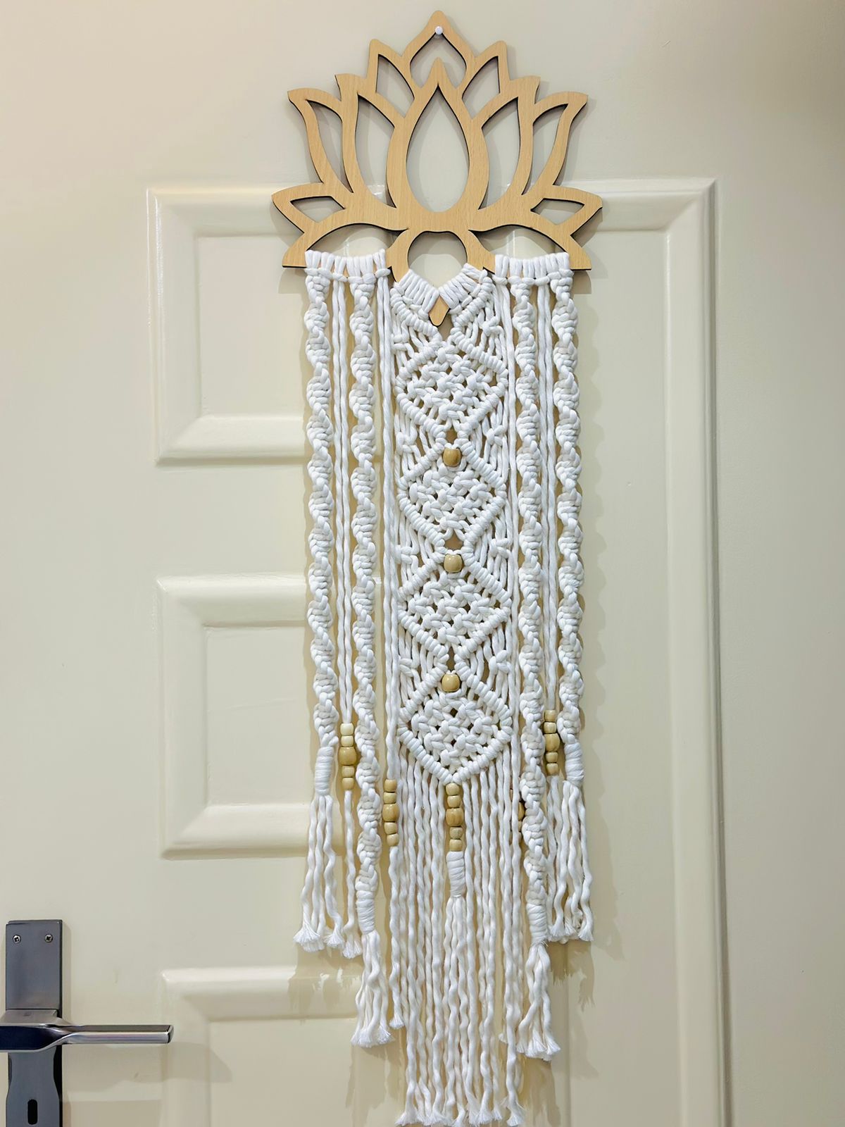 Elegant Lotus Macrame_0