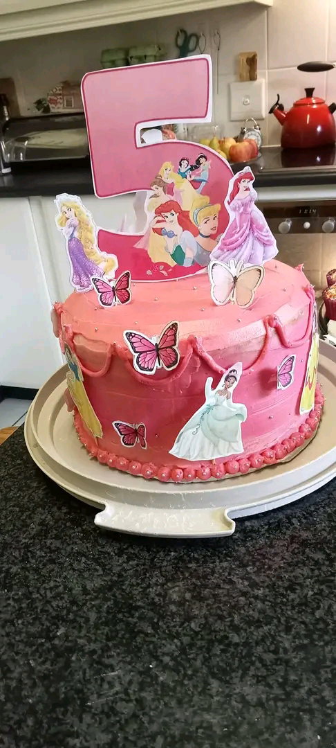  Desney Princess Cake_0