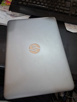 Ordinateur portable hp core i7 quasi neuf