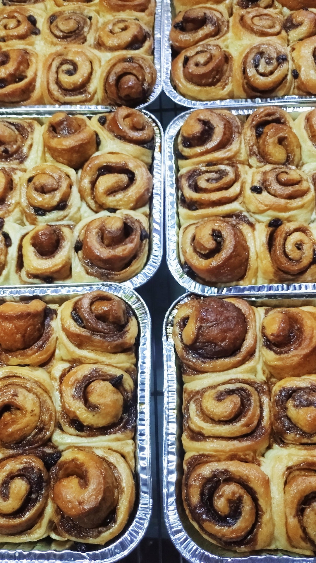 Roti gulung (rolls bread)