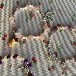 Handmade bracelet (rose quartz/amethyst)