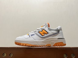 NB sneaker 