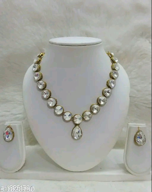 Handicraft Women Alloy Gold Plated Jewellery Set_0