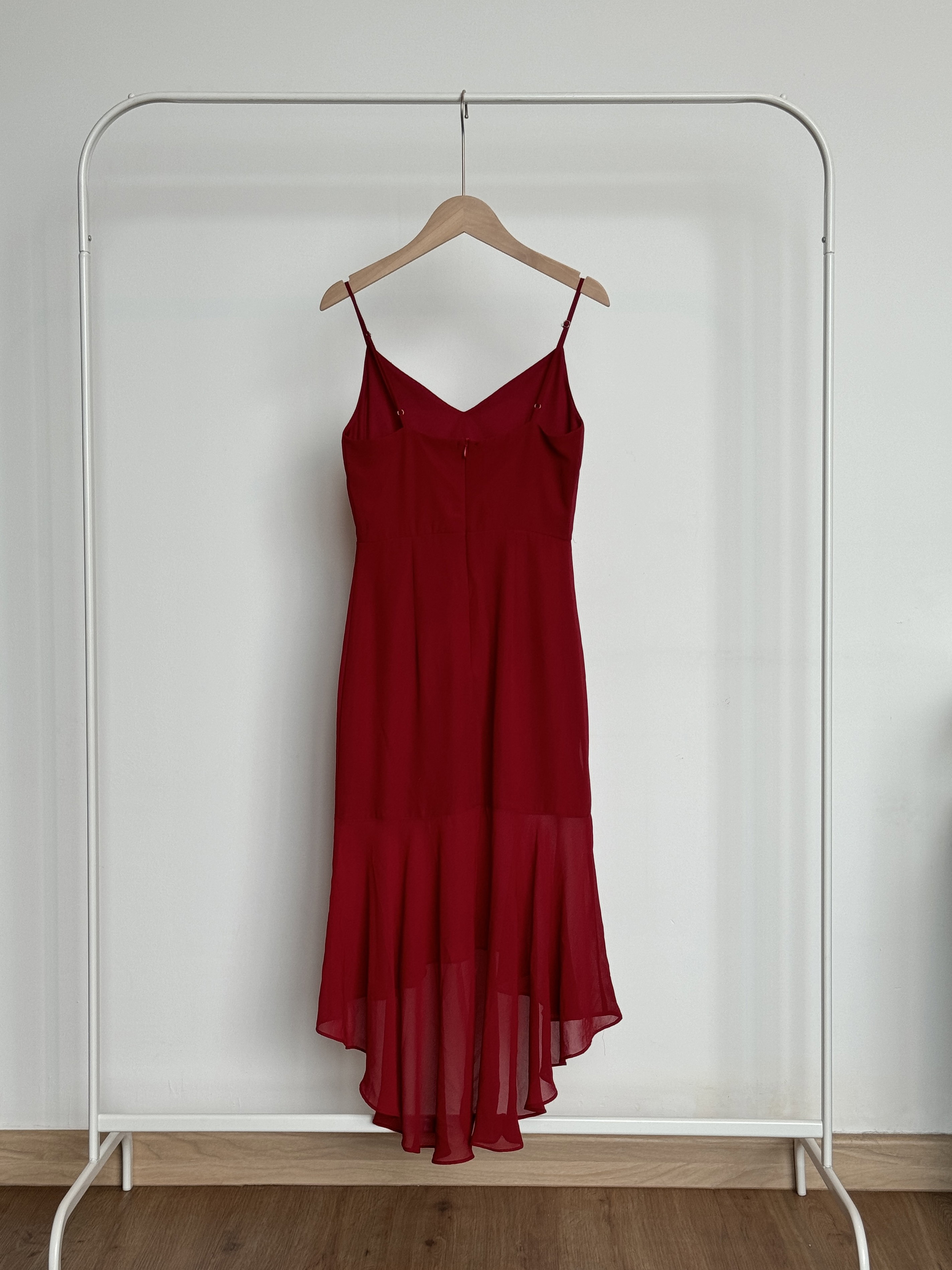 Room8008 Fishtail Bodycon Midi Dres in Maroon_1