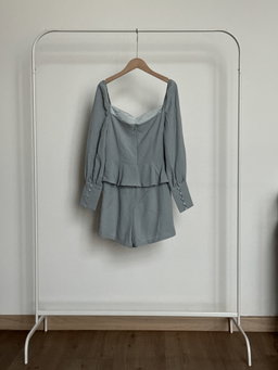 Doublewoot Frill Puff Sleeve Romper