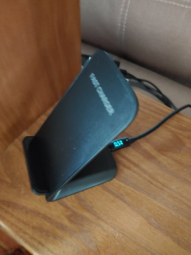 Wireless Charger Stand _1