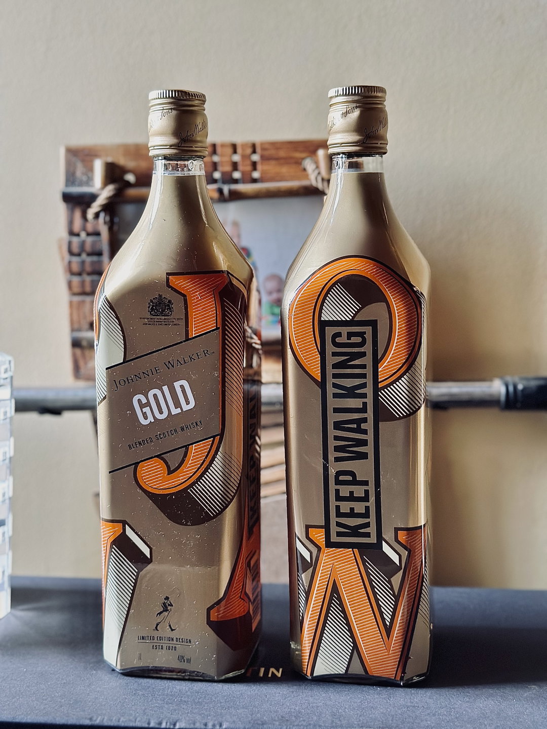 Johnny walker gold label reserve