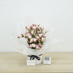 Baby rose pink double color bouquet / باقة بيبي روز وردي اللون مزدوج