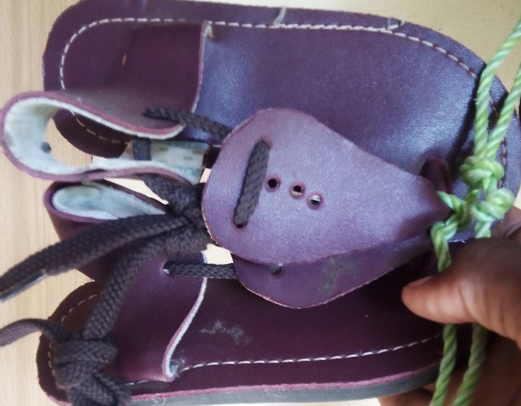 Leather sandals for kids_0
