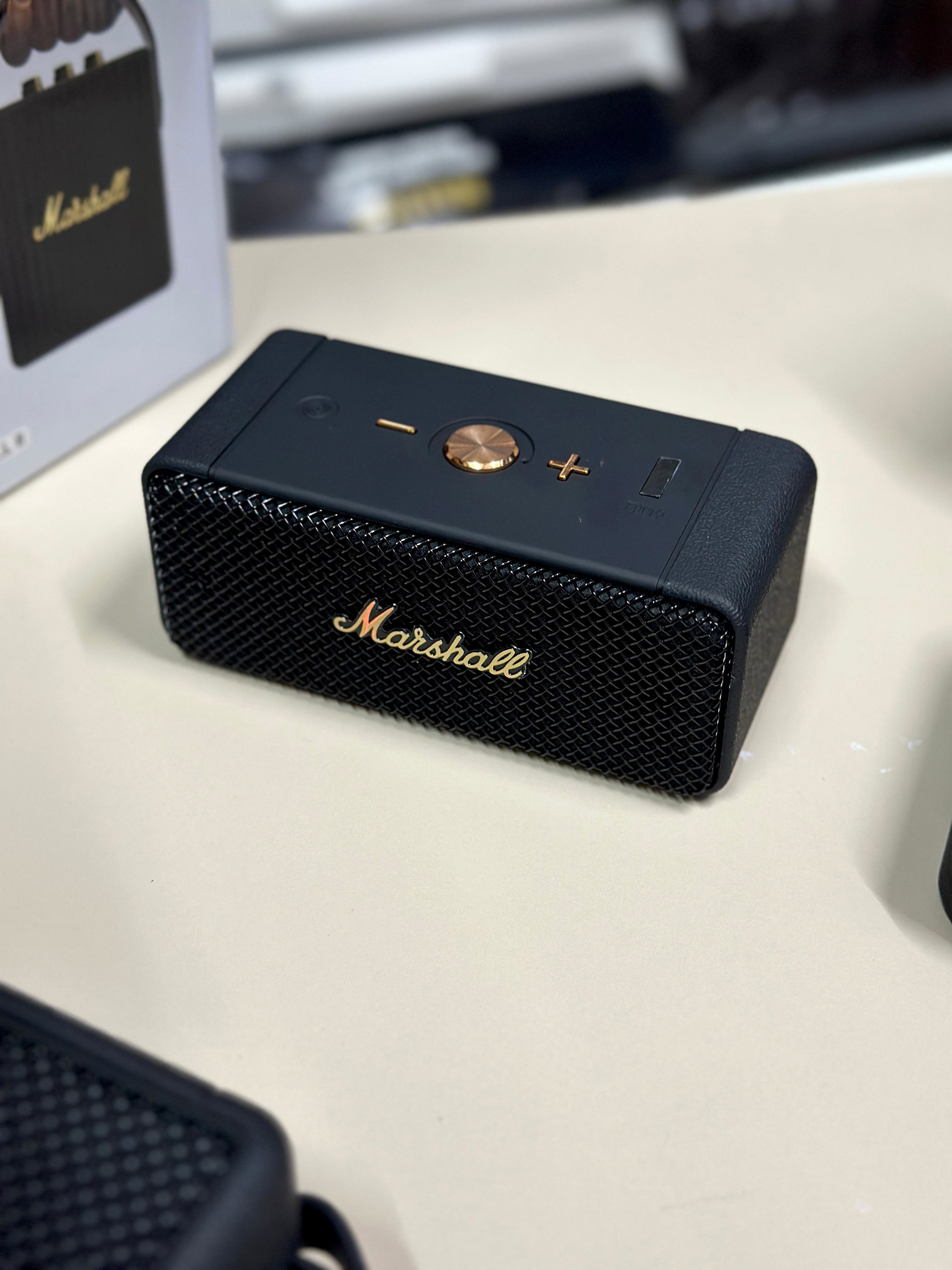 MARSHALL BLUETOOTH SPEAKER _0