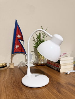 RECHARGEABLE STUDY LAMP