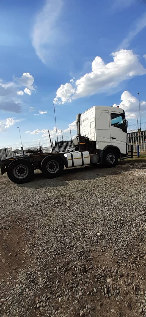 2014 - VOLVO FH 440_1