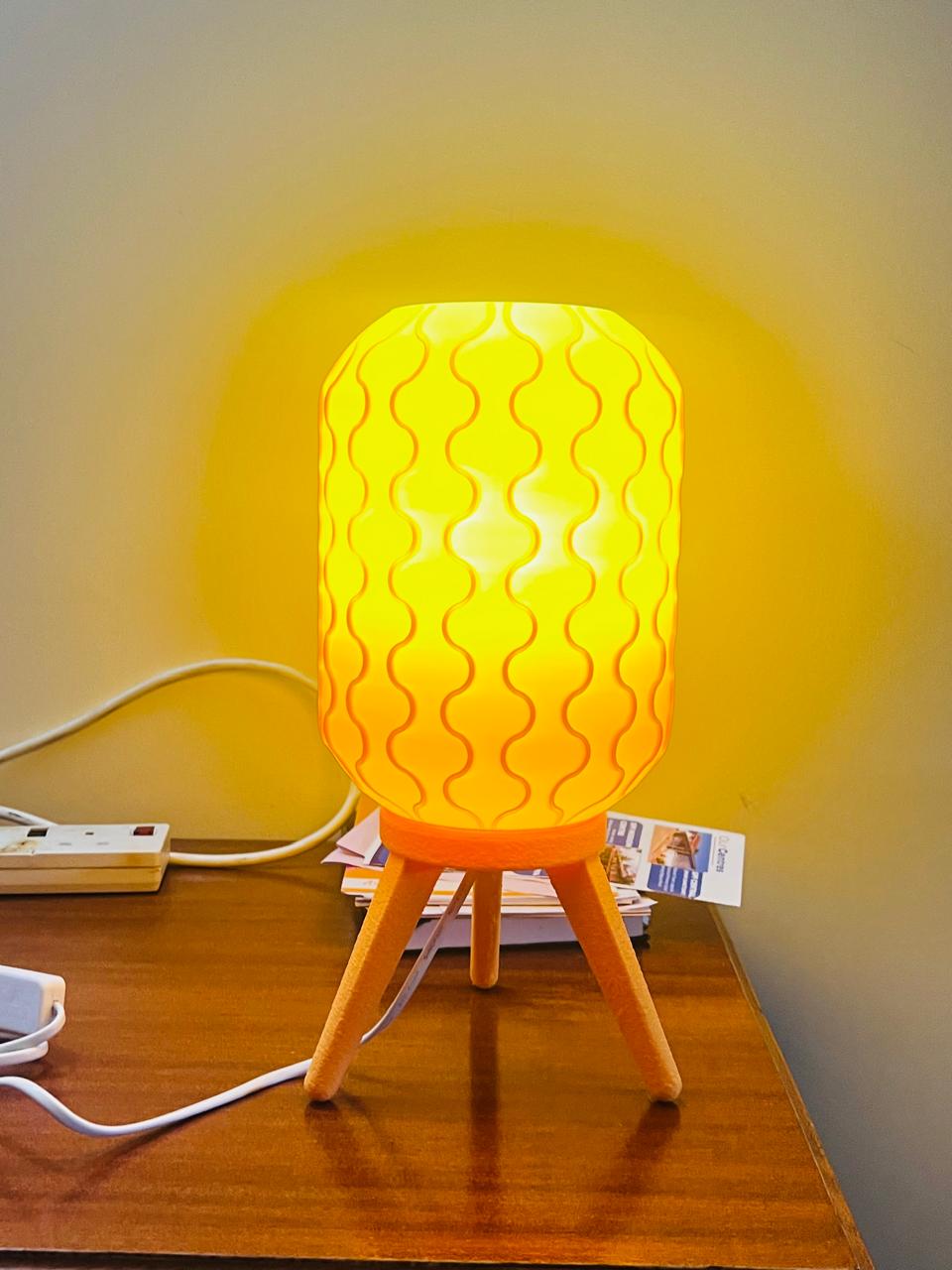 Mid century stool lamp_0