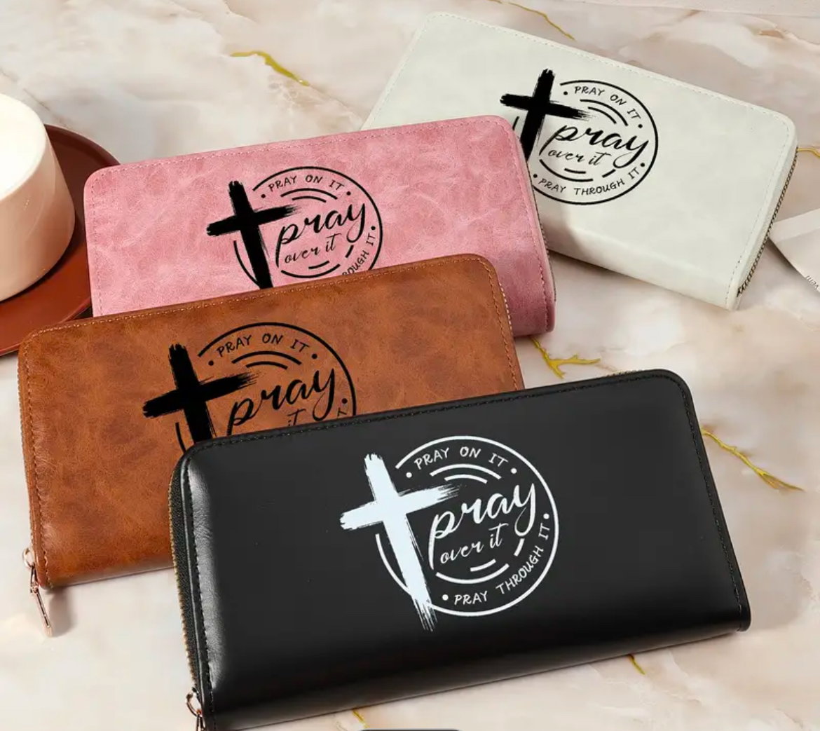 Chic Women’s Faux Leather Wallet_0