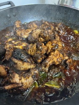 Ayam Buah Keluak