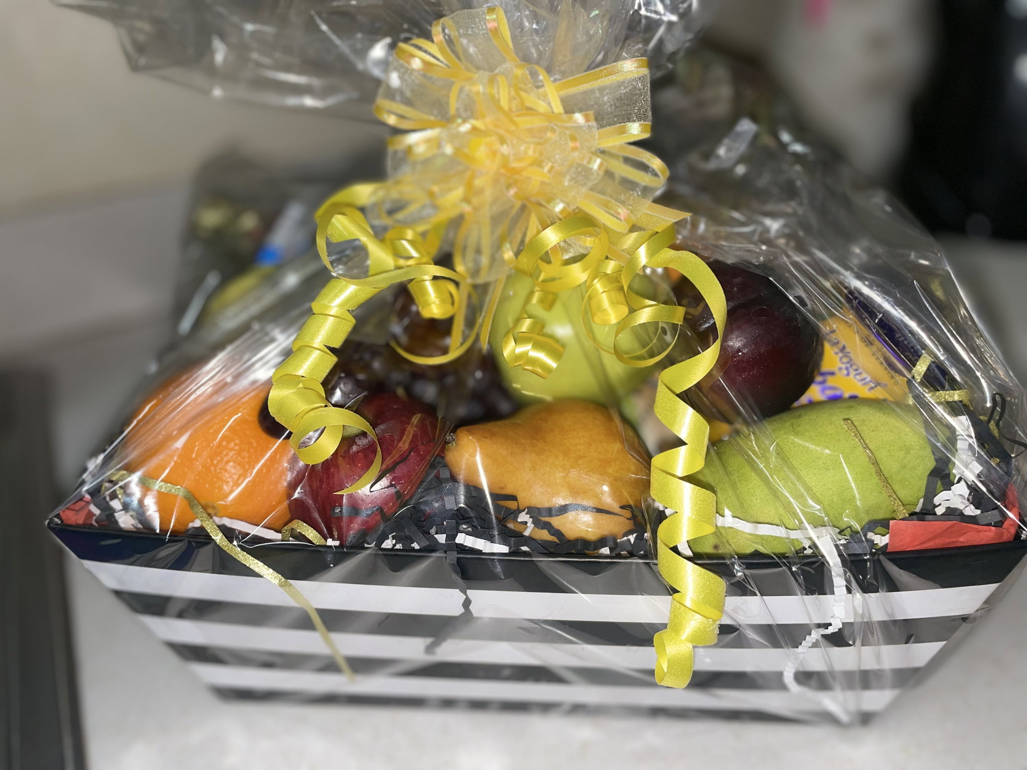 Fruit Baskets or Fruit Platters_3