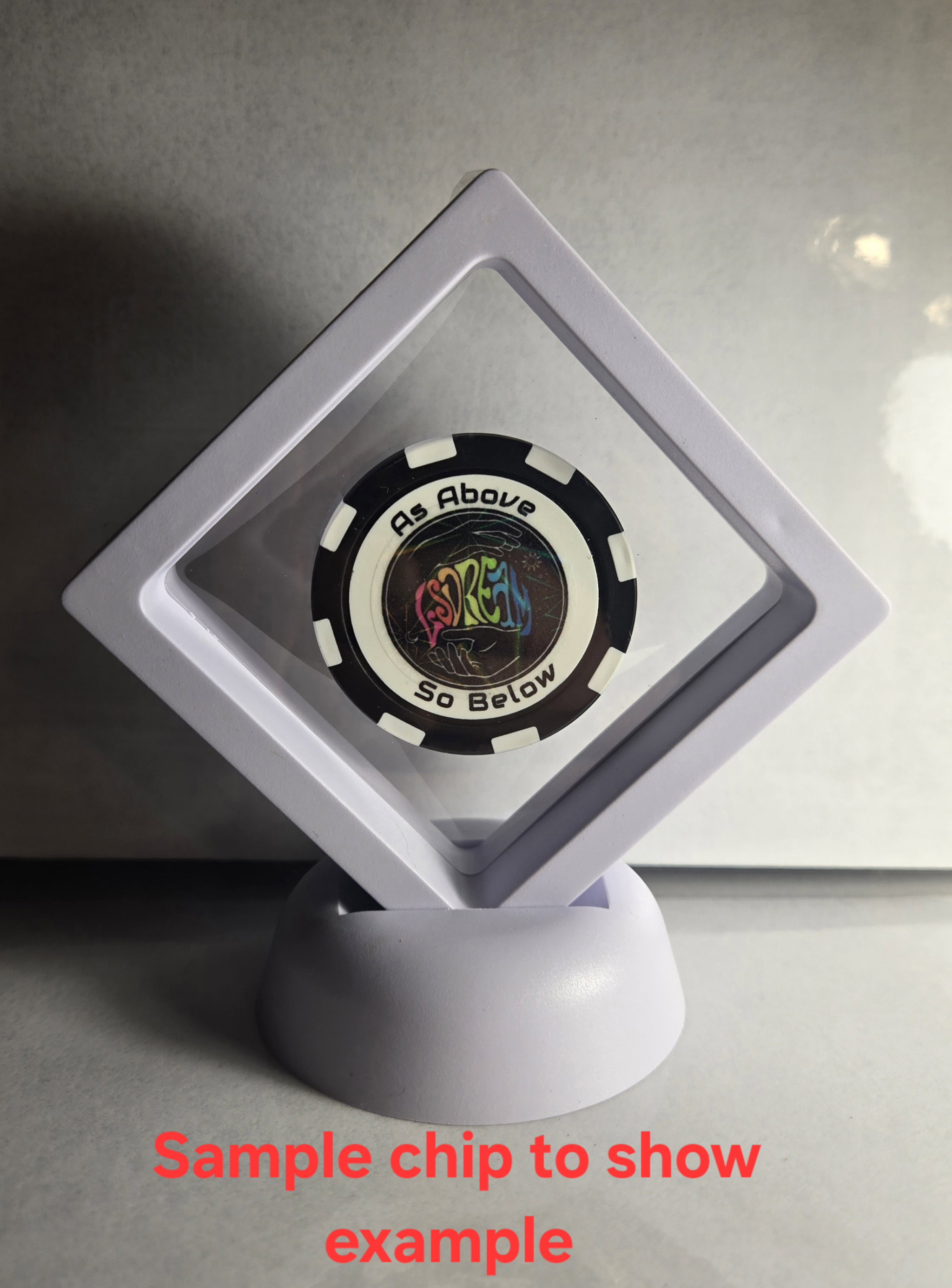 White floating frame for chip_4
