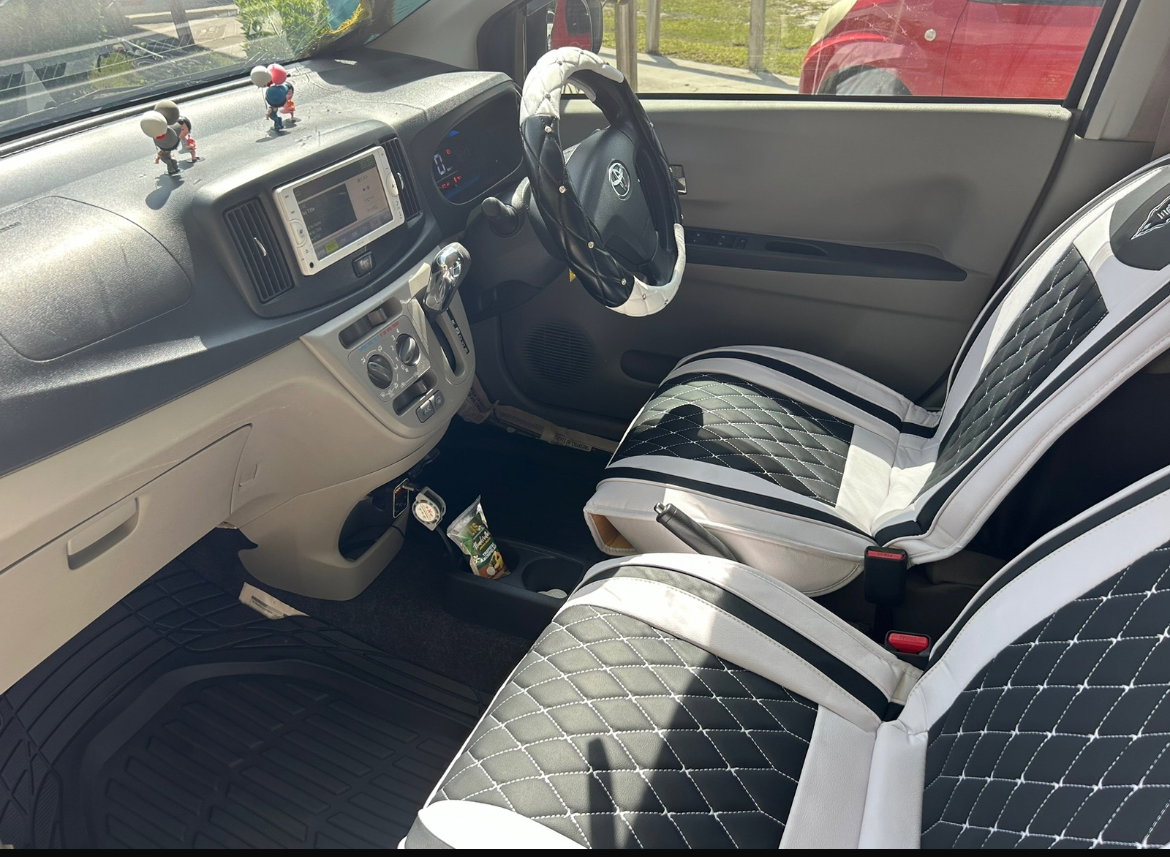 Toyota Pixis _1