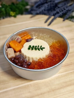 Soy Milk Pudding Bowl 豆乳布丁桃胶碗