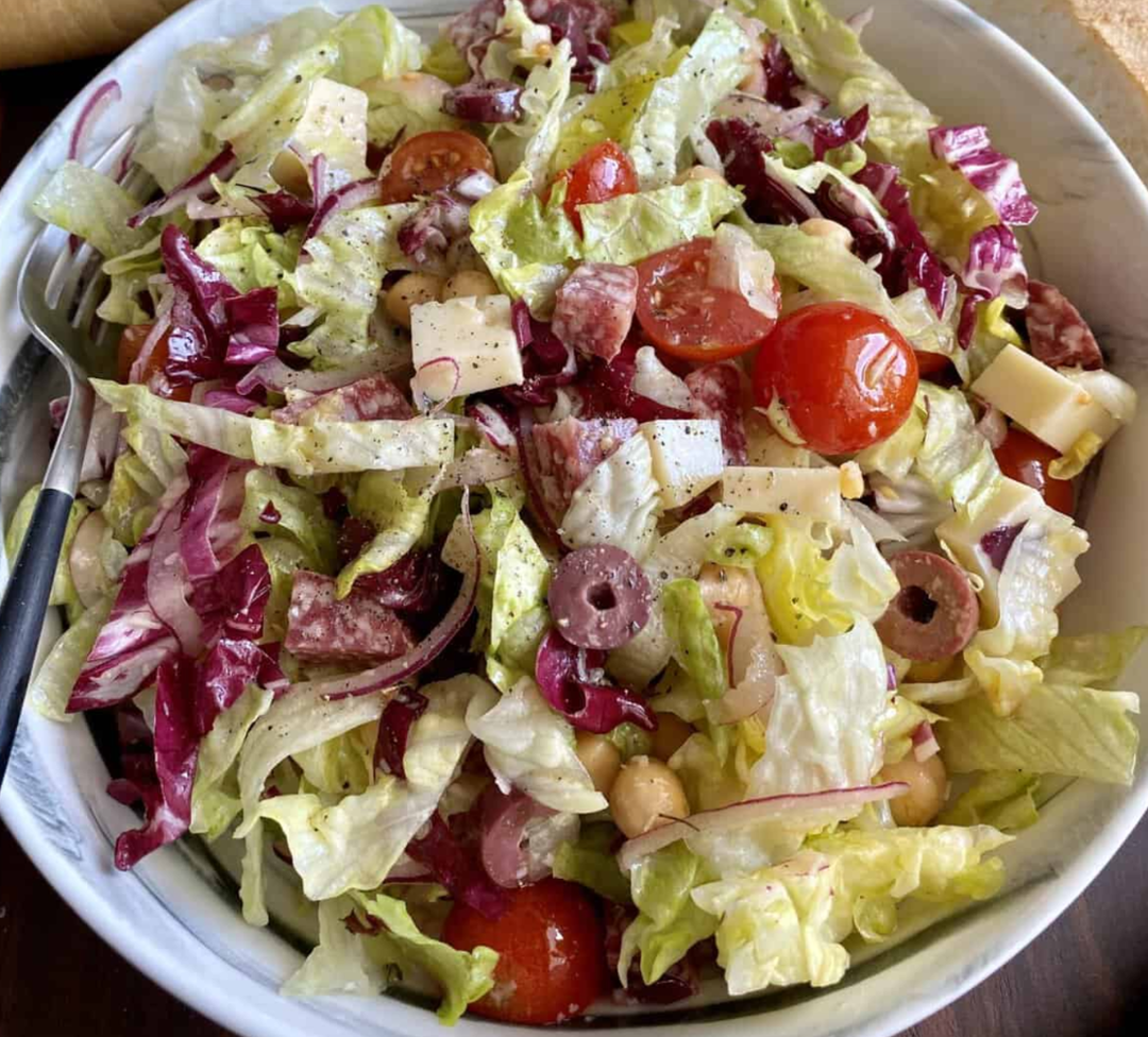 Super Mario aka Luigi Mangoine Ensalada