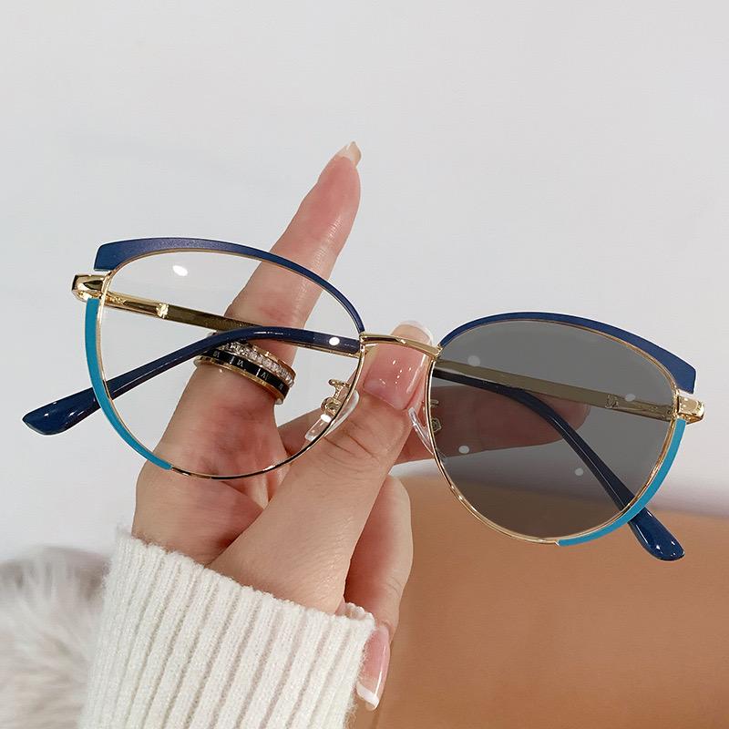 Photochromic Glasses_3