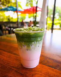 Matcha Strawberry Latte_0