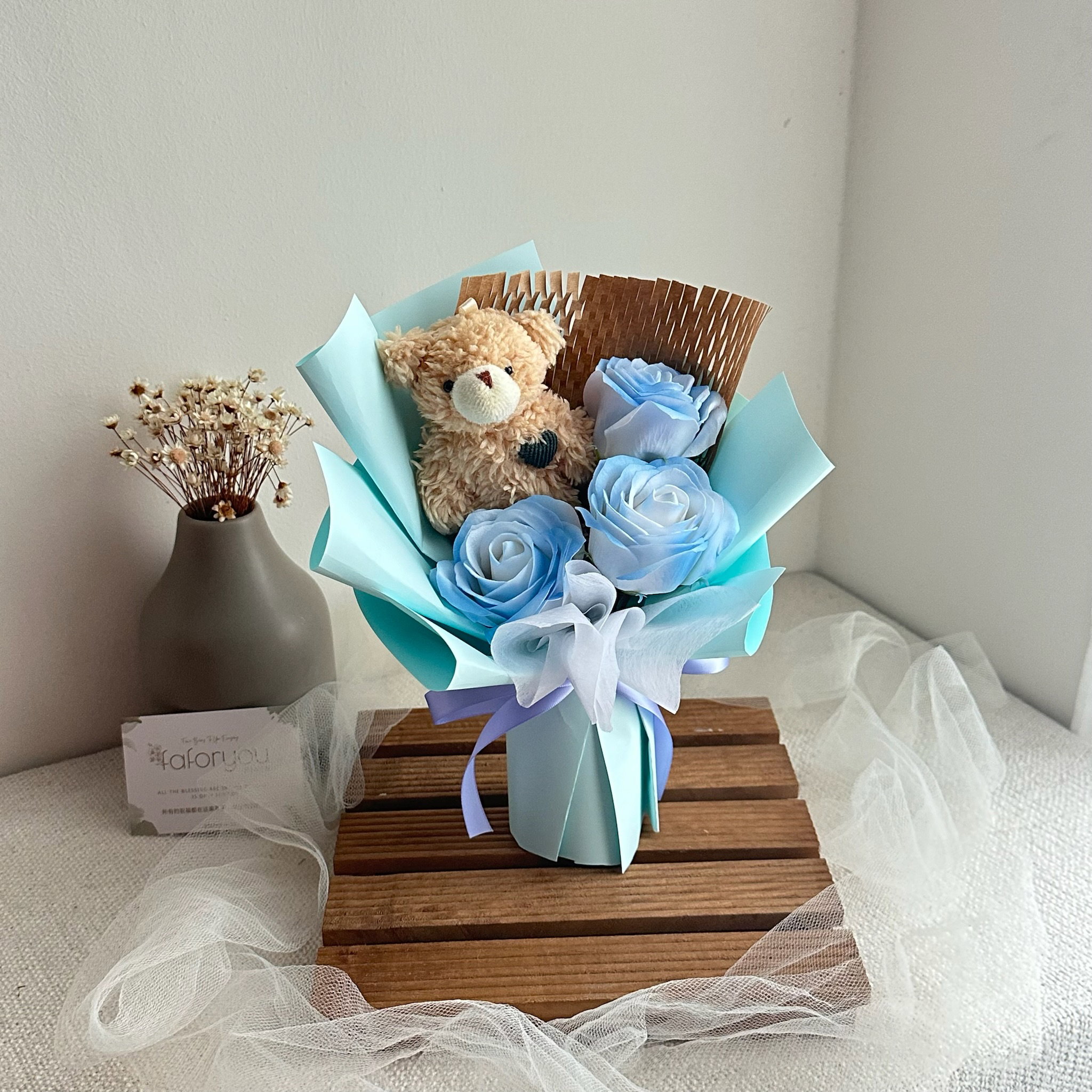 (3R024) Bear 3 Soap Soap Rose Bouquet_0