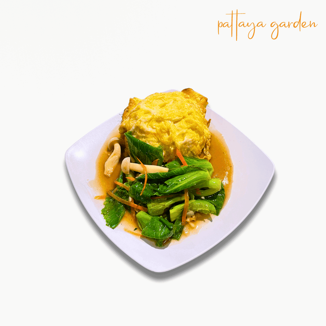 Steamed Rice with Omelette & Vegetables