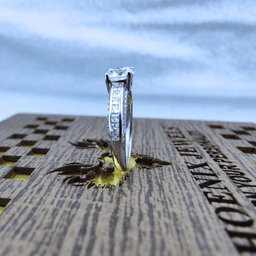 Glimmering Ivy 925 Silver Ring for Women – Design No. 2