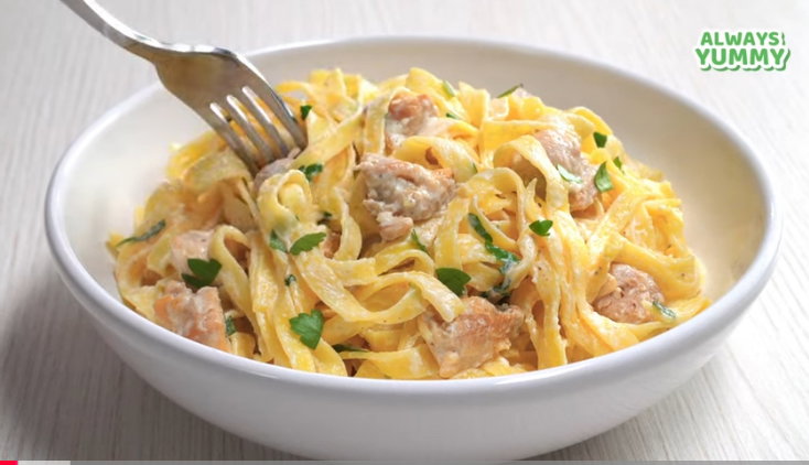 Creamy pasta w/ bicon