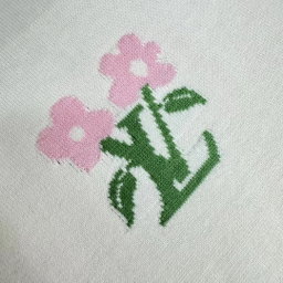 LV Tee
