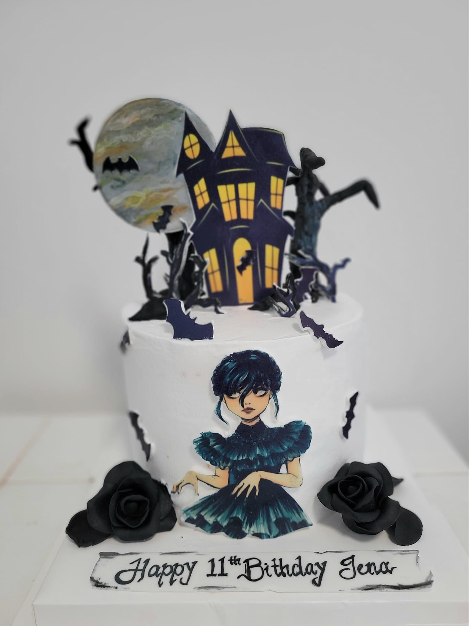 Customised Cakes_17
