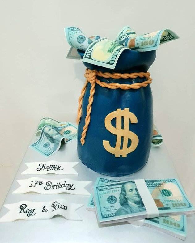 Customised Cakes_23