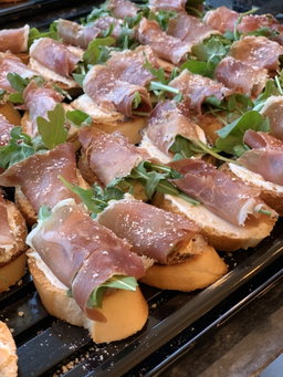 Crostinis