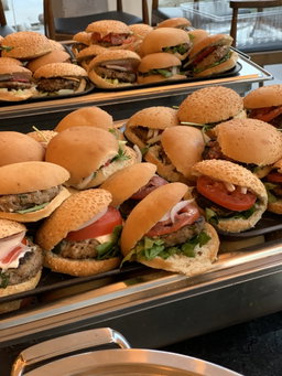 Canapés