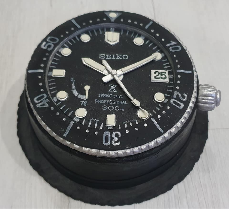 Customised Cakes_4