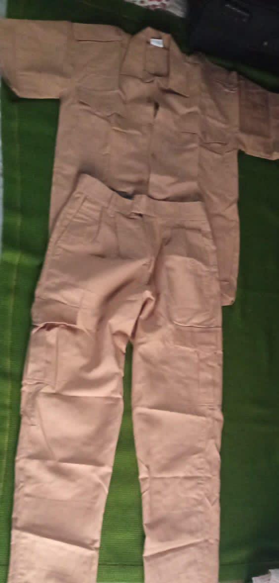 Khaki tourism wears