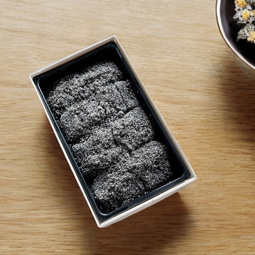Goma Warabi Mochi (Black Sesame)