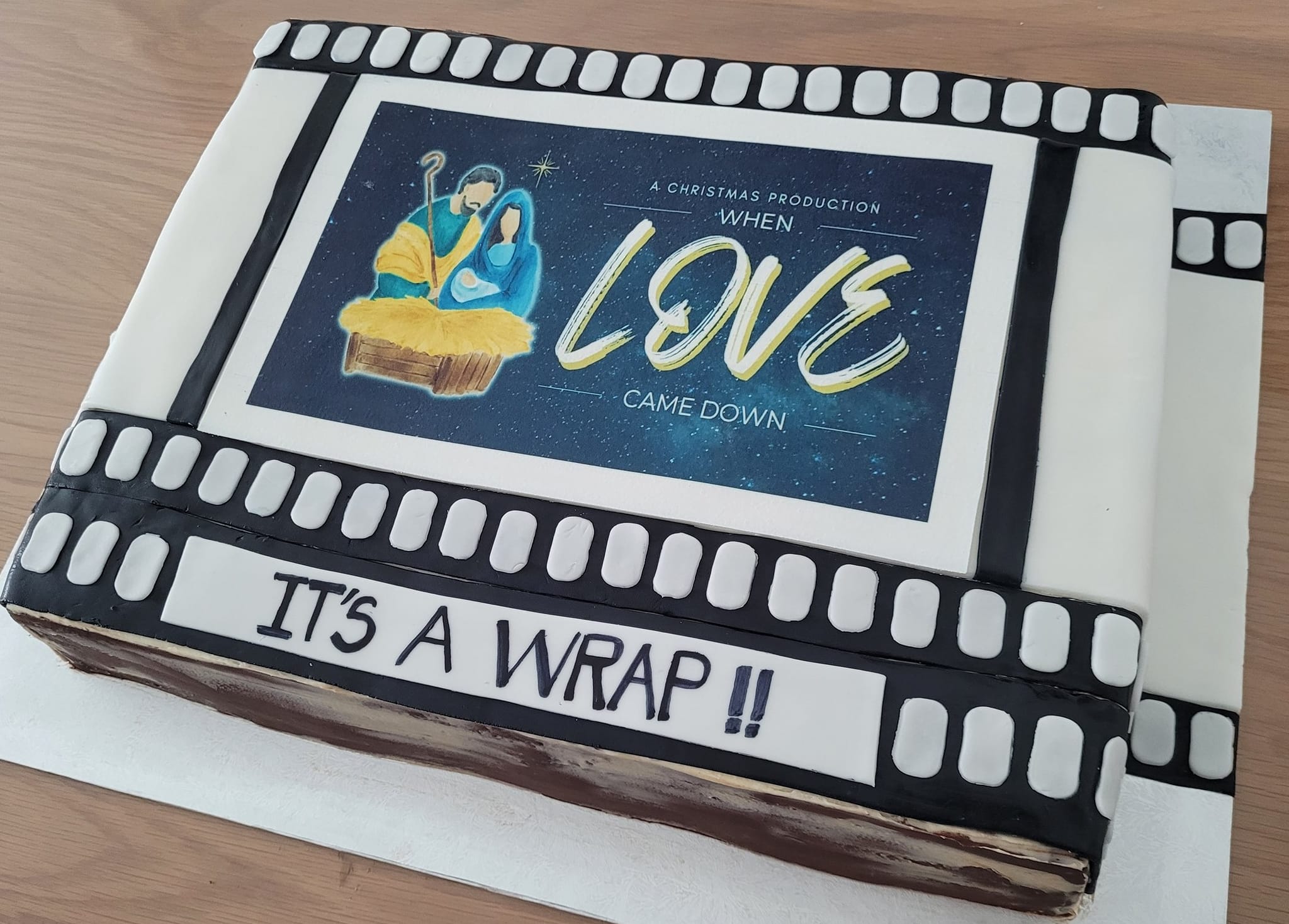 Customised Cakes_24