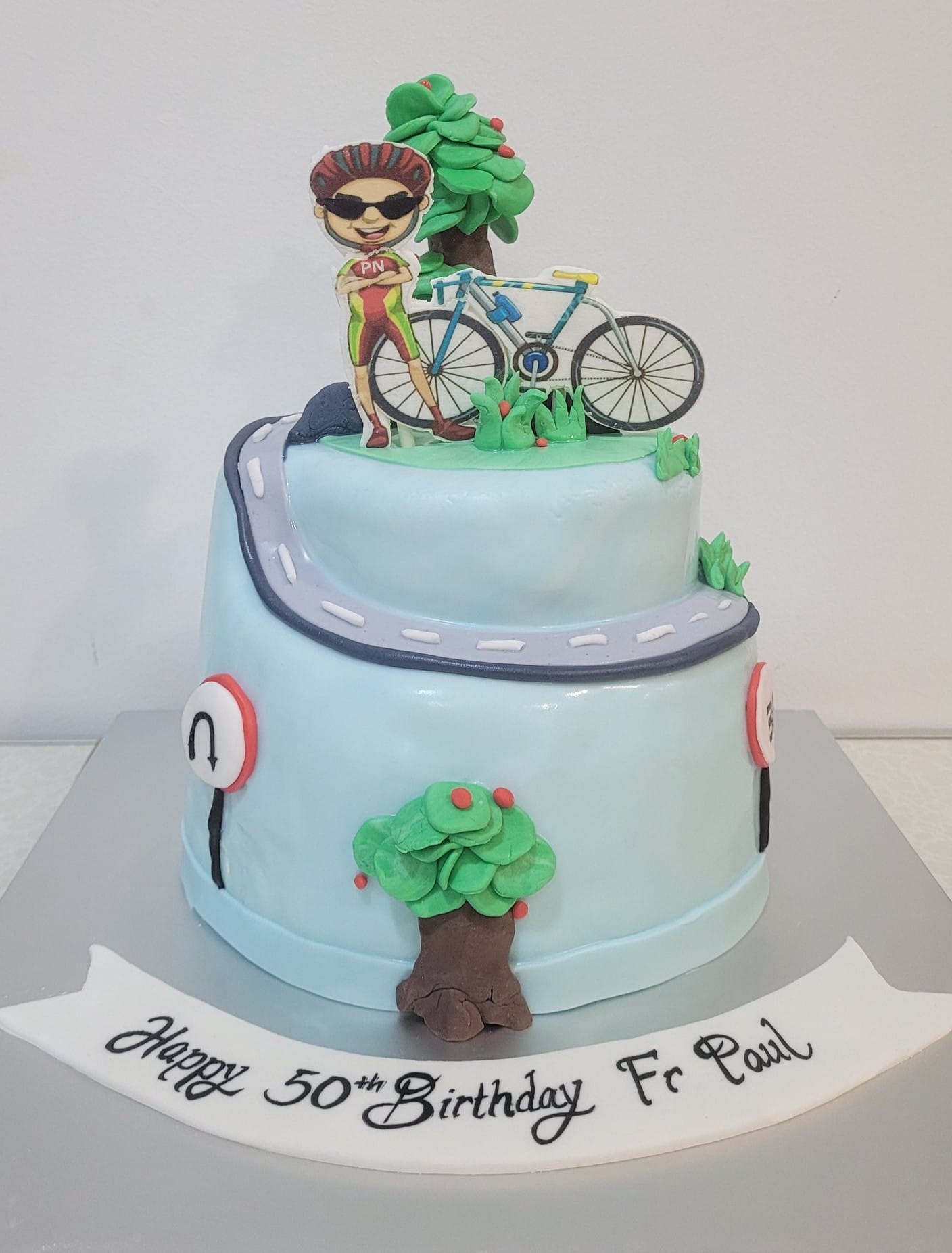 Customised Cakes_26