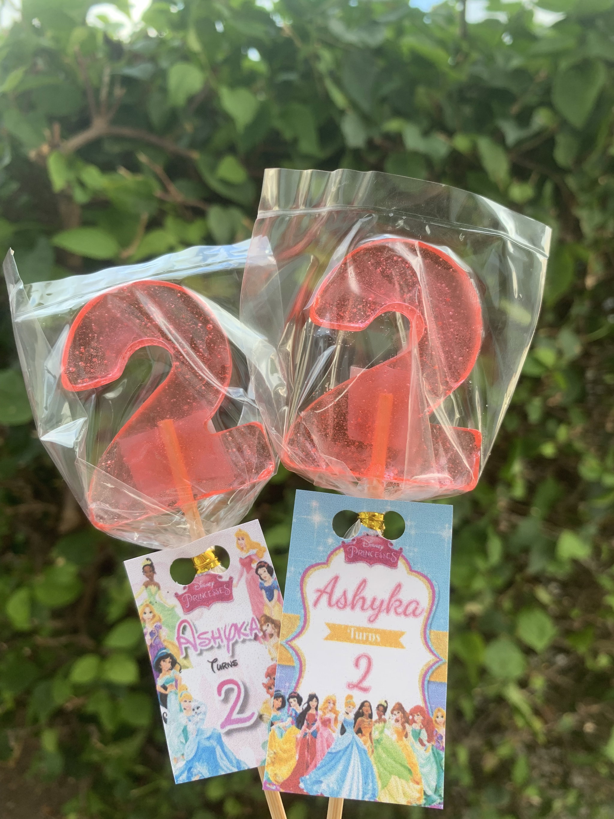 Small shaped lollipop_6