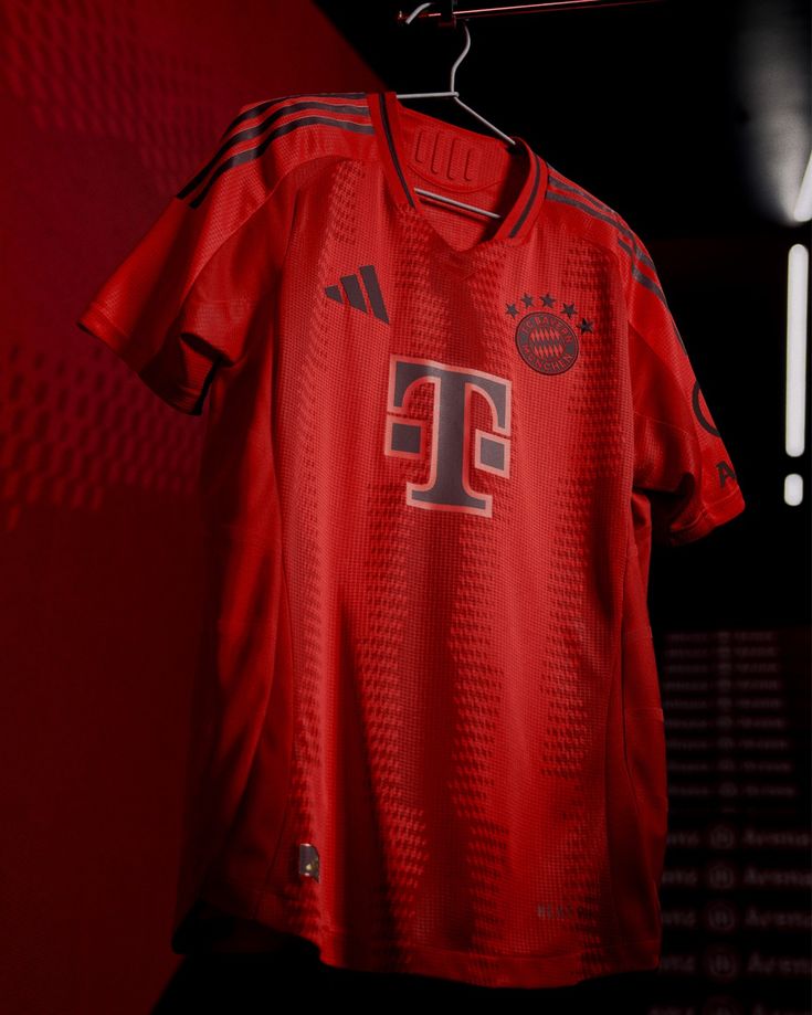 Bayern M  24/25   