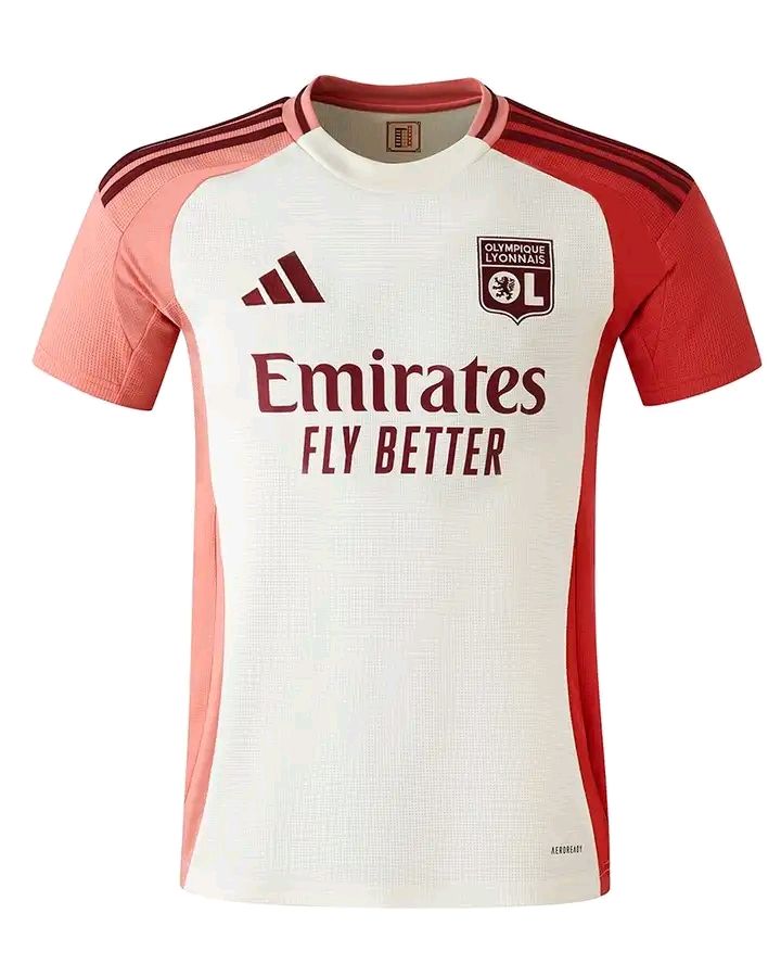 Olympique Lyon  24/25     _1