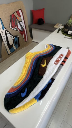 NIKE AIR MAX 