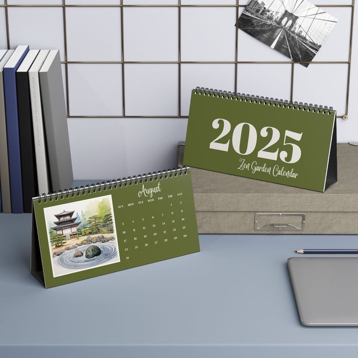 Customizable Desk Calenders_1