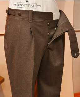 Brown adjustable trouser
