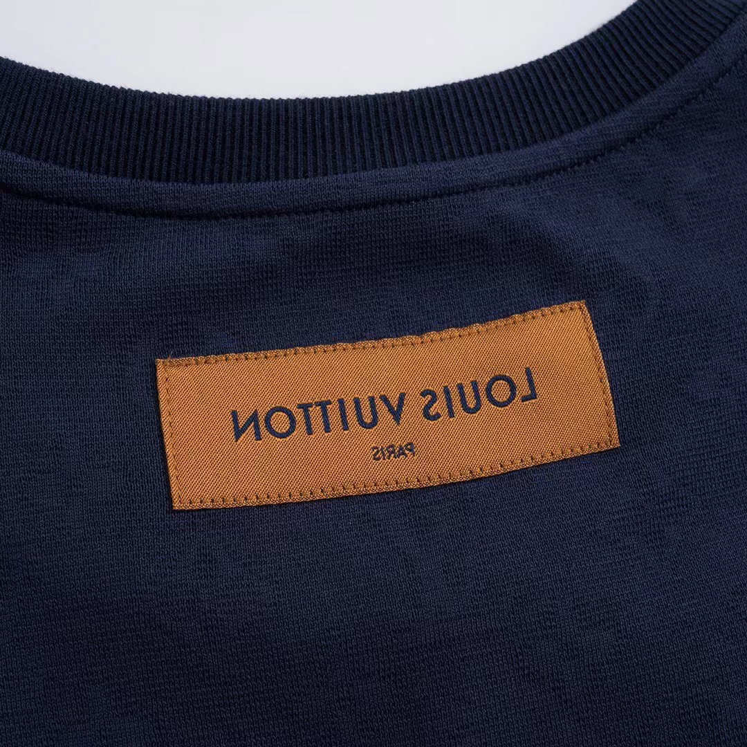 LV Tee_7