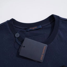 LV Tee